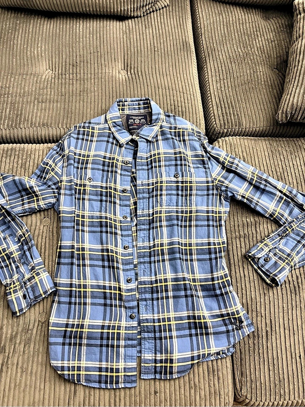 American Eagle Outfitters Athletic Fit Plaid Button Down in Blue & Yellow Size